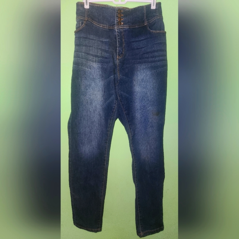 Women's Stretchy Jeans
